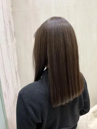 セミロング カラー 💐透明感カラー💐 おかじま まりか💐のヘアスタイル