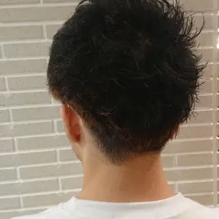 メンズ カラー パーマ ヘアアレンジ ブリーチ/ヘアケア/ 艶髪/イギチハルのヘアスタイル