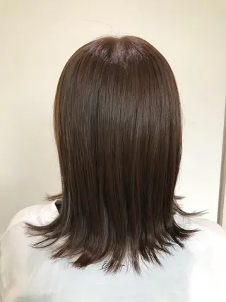 ミディアム カラー 清藤綾/脱白髪染め 白髪ぼかしハイライトのヘアスタイル