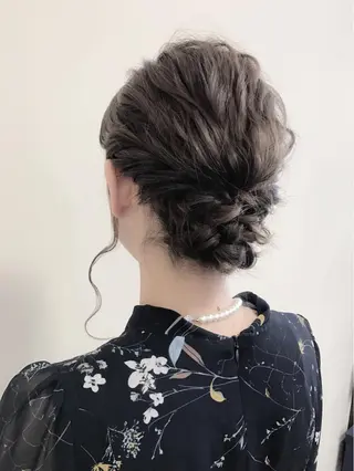 セミロング ヘアアレンジ 沢田 瞳のヘアスタイル