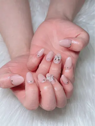 ネイル nail&eye Ariesのネイルデザイン