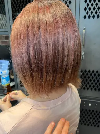 ミディアム カラー 久木原 ゆりのヘアスタイル