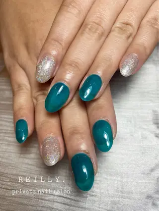 ネイル Marina 《REILLY.》のネイルデザイン