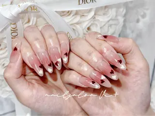 ネイル ✨Nailsalon Vi+✨のネイルデザイン