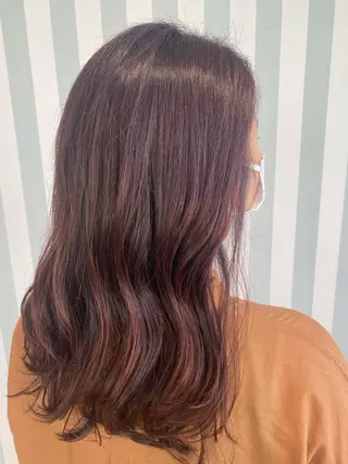 セミロング カラー 小顔レイヤー/ ベージュ🤍Rieのヘアスタイル