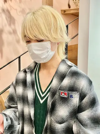 ショート カラー メンズ ハイトーン/デザイン hirokiのヘアスタイル