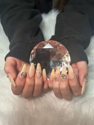 ネイル io COCOROのネイルデザイン