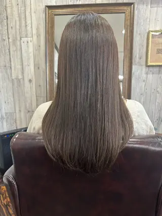 ロング カラー 庭山 理沙のヘアスタイル