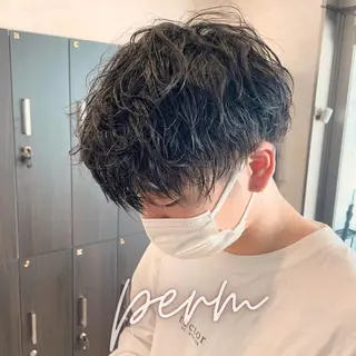 ミディアム ONE.STOP. LABOのヘアスタイル