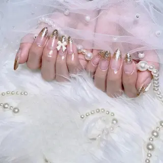 ネイル M2 BEAUTY サロンのネイルデザイン