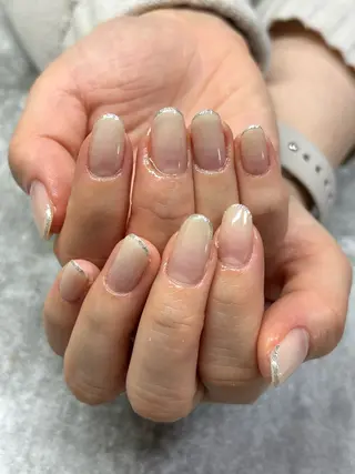 ネイル FIORITURA Maikoのネイルデザイン