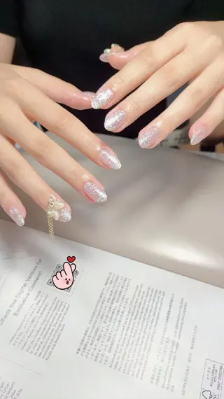 ネイル E·U·B ネイル所属・横浜市中区曙町 E·U·Bネイルのネイルデザイン