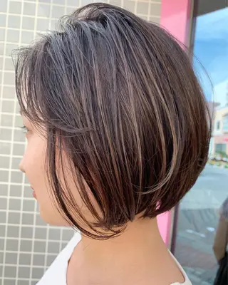 ショート カラー 🌸スタイリスト 山浦美恵のヘアスタイル