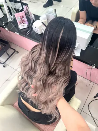 ロング シーズン エクステ/大阪梅田駅のヘアスタイル