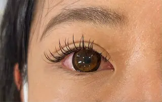 マツエク・マツパ PutiLuca 相澤の眉毛・アイブロウイメージ