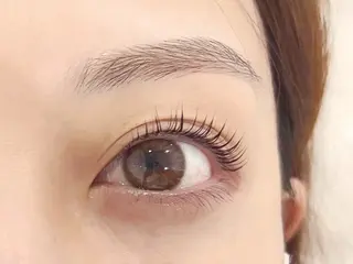 マツエク・マツパ Fiara四条烏丸店 三浦やすみんのマツエク・マツパデザイン