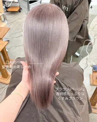 セミロング 垢抜け透明感カラー 🧚🏻♀️ミユウのヘアスタイル