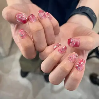 ネイル 井上 杏奈のネイルデザイン