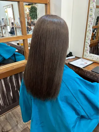 ロング カラー 島田 つかさのヘアスタイル