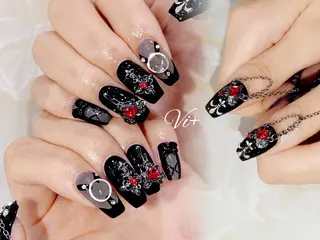 ネイル ✨Nailsalon Vi+✨のネイルデザイン