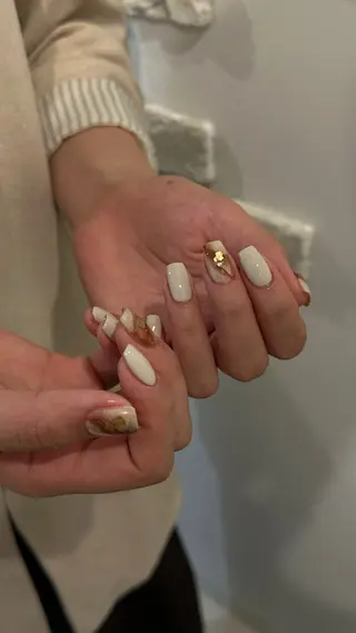 ネイル manami vi2のネイルデザイン