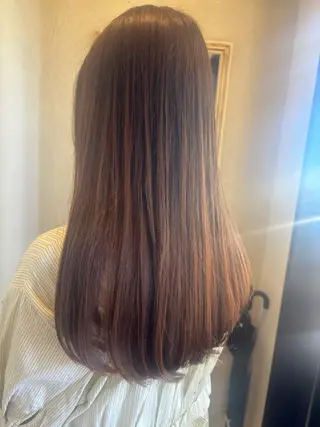ロング ルプラボウ 石黒よう子のヘアスタイル