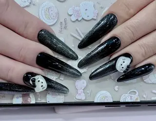 ネイル Pure&Rich Nailのネイルデザイン