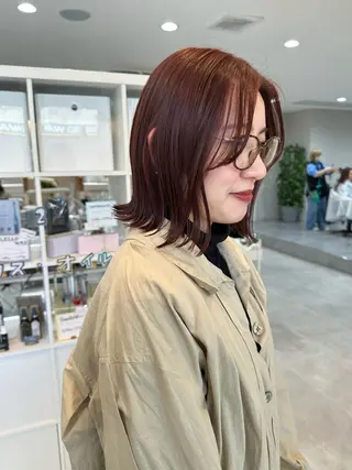 ショート カラー 村川 虹歩のヘアスタイル