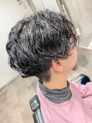 ミディアム メンズ パーマ QOL円山 YUTOのヘアスタイル