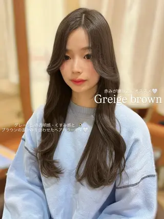 ロング 𝘈𝘐𝘙𝘐♡ レイヤーカットのヘアスタイル