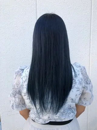 カラー and Artのヘアスタイル