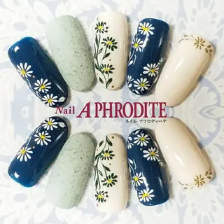 ネイル Nail  Aphroditeのネイルデザイン