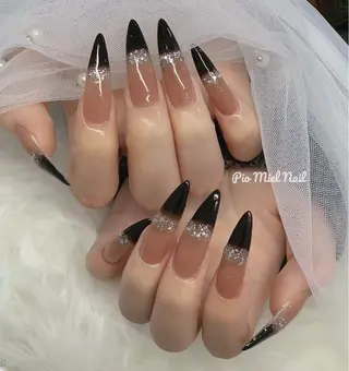 ロング Pio Mielのネイルデザイン