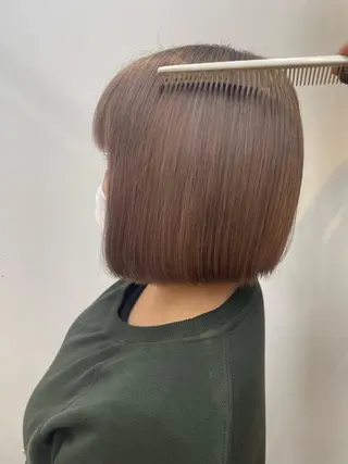 ミディアム カラー yuika .のヘアスタイル