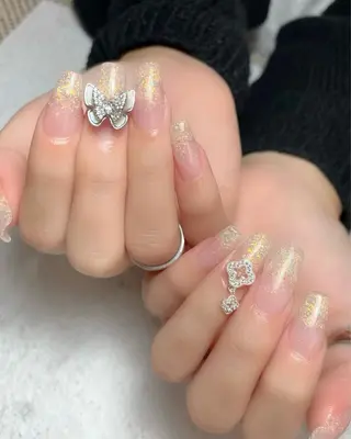 ネイル Feel ‪‪☺︎‬Yuriaのネイルデザイン