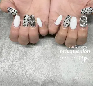 ネイル Y's nailのネイルデザイン