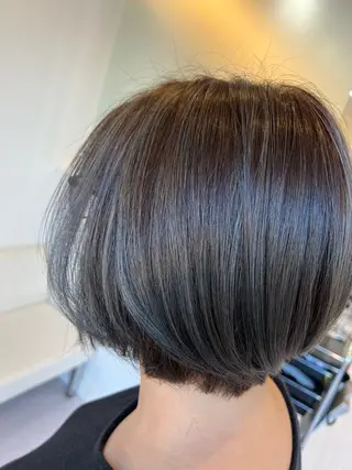 ショート 下岡 奈津美のヘアスタイル