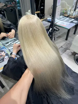 ロング ブリーチ🔥ベージュ /グレー/daikiのヘアスタイル