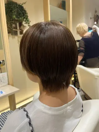 ショート カラー 山口 陸のヘアスタイル