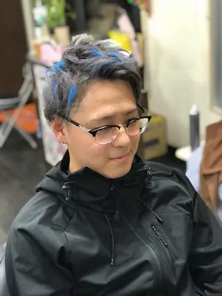 ショート ヘアアレンジ 深夜23時まで営業 OR BARBERのヘアスタイル