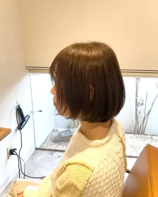 ショート 酸性ストレート/ブリ ーチなしWカラー河本のヘアスタイル