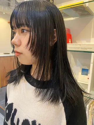 ミディアム カラー 永田 愛莉のヘアスタイル