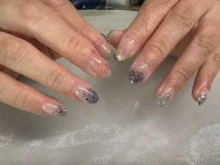 ネイル salon de 4H所属・小林 麻里のネイルデザイン