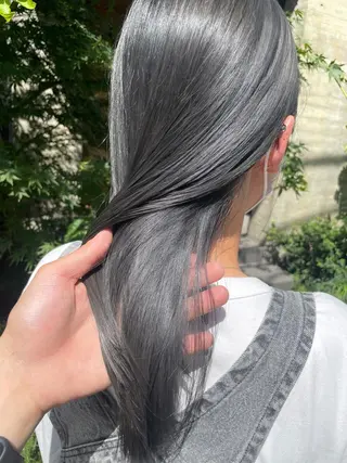 ミディアム カラー 顔周りカット 【オノザワリョウ】のヘアスタイル