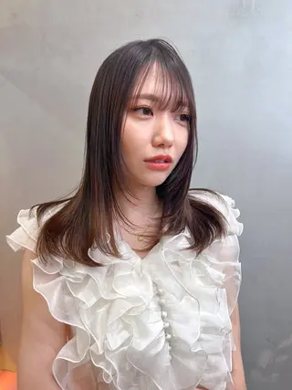 ミディアム 🤍レイヤー/ 縮毛矯正🖤菊池瑛士のヘアスタイル