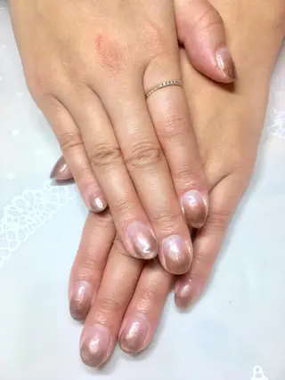 ネイル 新宿ネイルサロン ジェミディローサのネイルデザイン