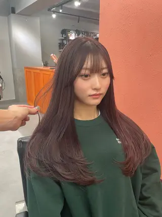 ロング カラー ミルクティーベージュ ❤︎レイヤー　MIAのヘアスタイル
