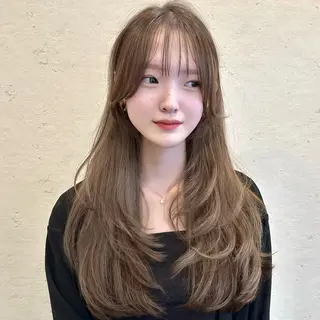 ロング 🌹ハッシュカット、 レイヤー韓国ヘア🌹のヘアスタイル