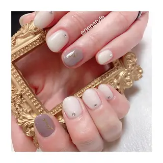 ショート ネイル 👑enen style👑のネイルデザイン