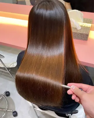 ロング カラー 巻ける縮毛矯正✨ ボブ/ショートともきのヘアスタイル